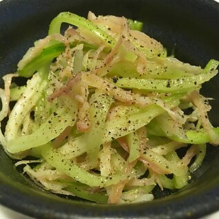 爽やか☆セロリとさきいかの和え物